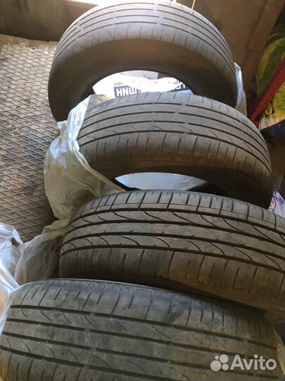 Bridgestone Dueler H/T 215/65 R16