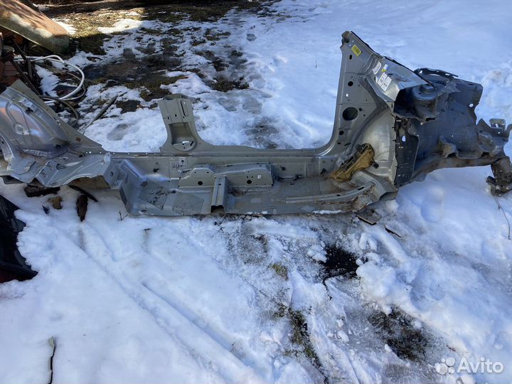 Левая часть кузова шкода yeti