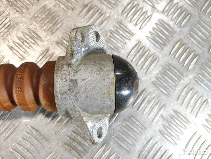 Опора заднего амортизатора Skoda Fabia 2007 2015