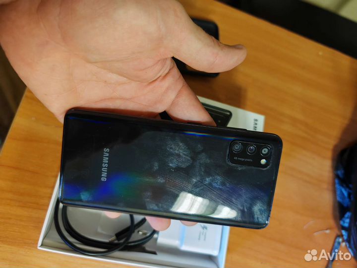 Samsung A41