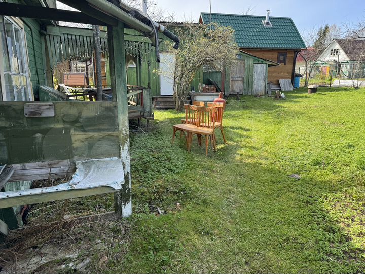 Дача 22,8 м² на участке 6 сот.