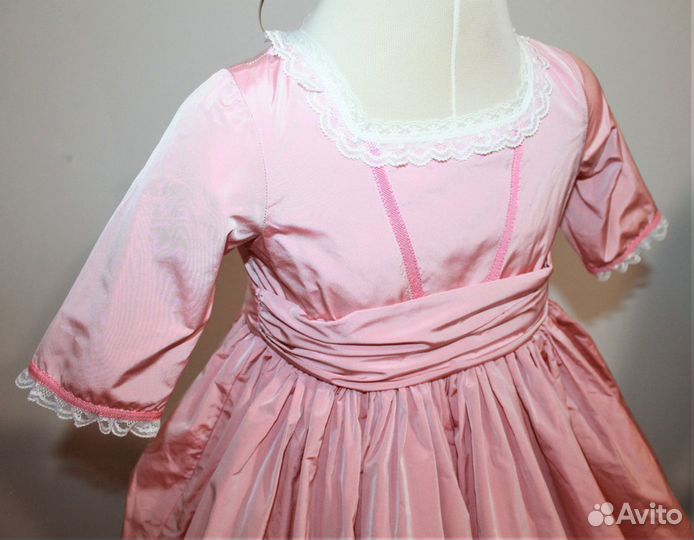 Ivory платье Франция 4/5 лет