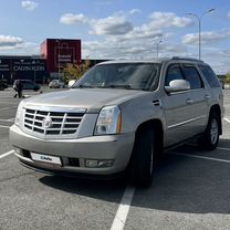 Cadillac Escalade 6.2 AT, 2008, 190 000 км, с пробегом, цена 2 000 000 руб.