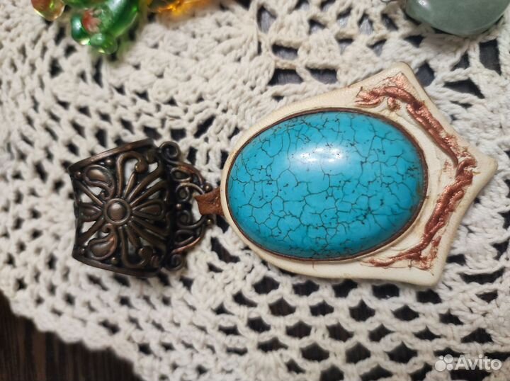 Бижутерия и натуральные камни