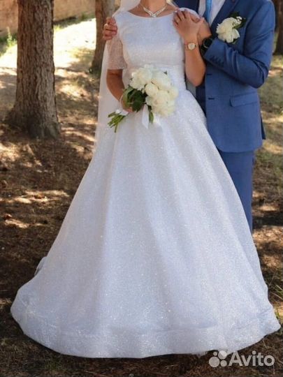 Свадебное платье 42,на бал,для фотосессии