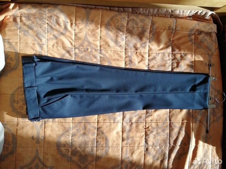 Костюм: пиджак Van Cliff 128 рост, 32 р-р. и брюки