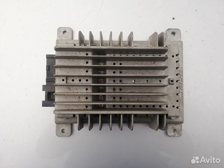 Усилитель акустической системы Mazda 3 бк