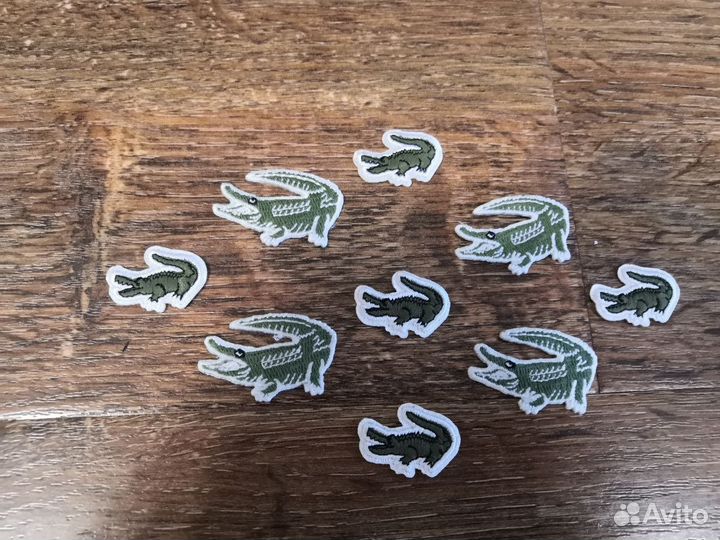 Нашивки Lacoste