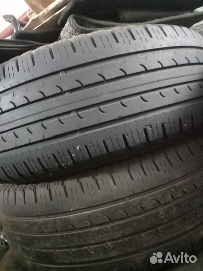 Goodyear EfficientGrip 225/65 R17 102