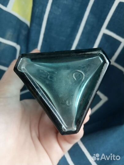 Старинная бутылка