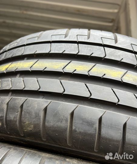 Pirelli P Zero PZ4 205/40 R18