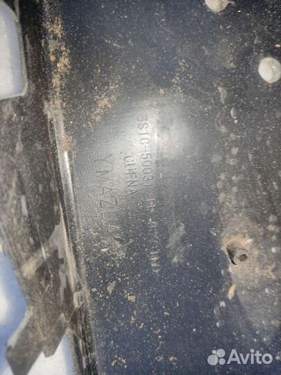 Передний бампер