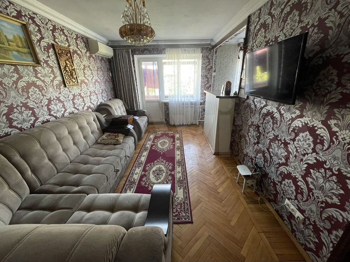 3-к. квартира, 55 м², 5/5 эт.