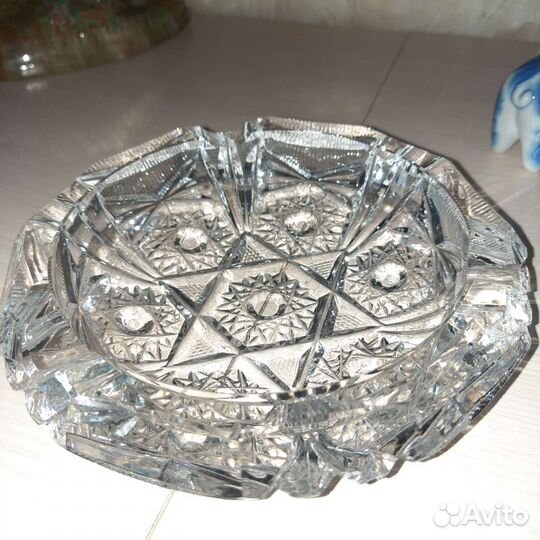 Икорницы разные, пепельница, салатник от