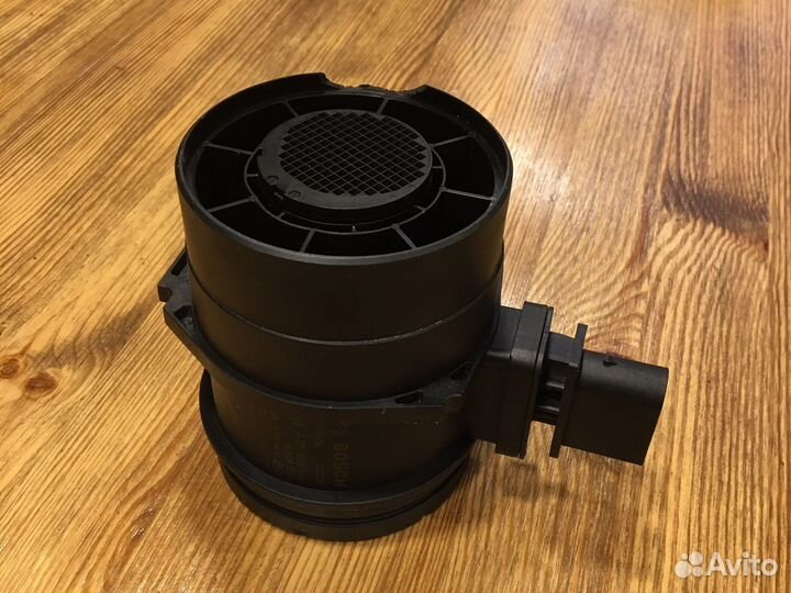 Расходомер воздуха BMW E87 Bosch (дефект)