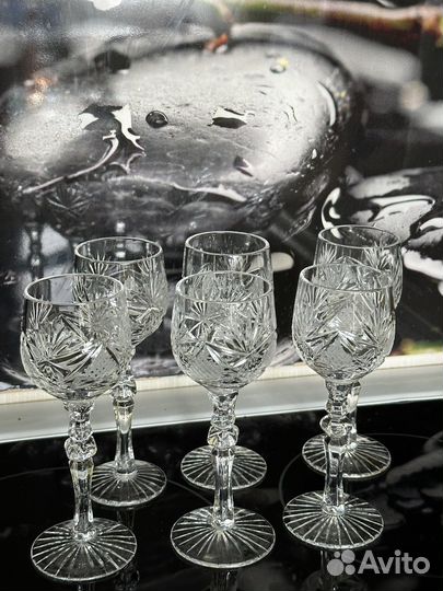 Хрустальные рюмки