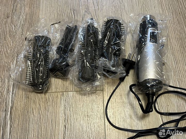 Фен-щетка Polaris PHS 0854 Black/Silver