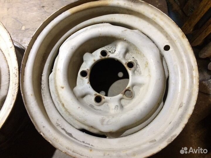 Стальной штатный камерный диск б/у газ Волга