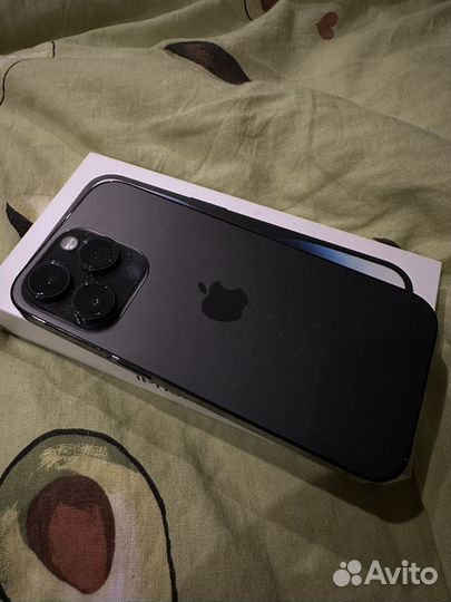 Телефон iPhone 14 PRO