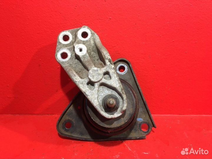 Опора двигателя правая Kia Ceed ED G4FA 1.4 бензин