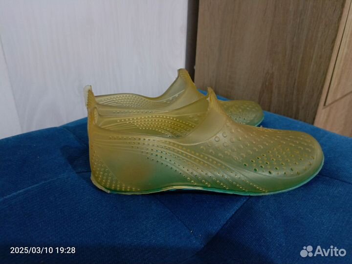 Аквашузы размер 31-32