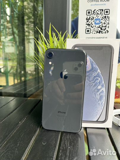 iPhone Xr, 128 ГБ