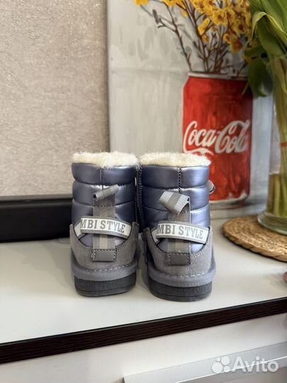 Дутики для девочки сапоги