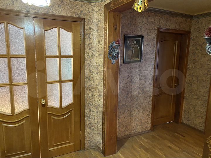 4-к. квартира, 81 м², 3/5 эт.