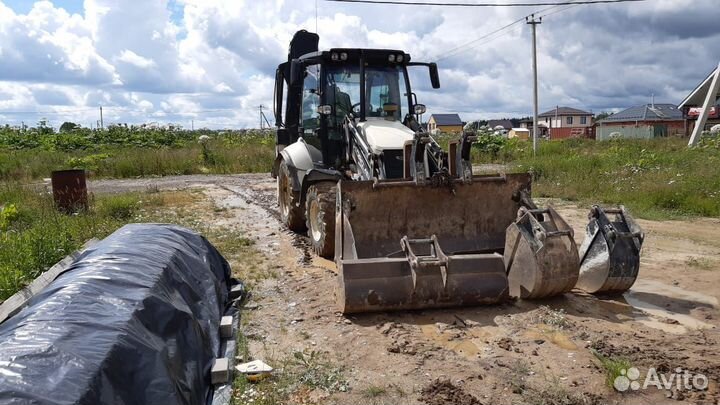Аренда экскаватора-погрузчика