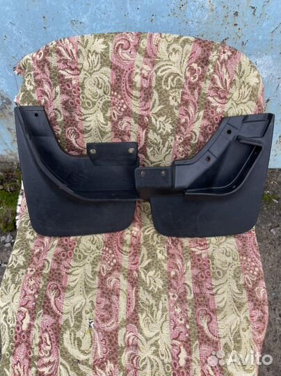 Брызговики новые Chevrolet Niva 2 поколение