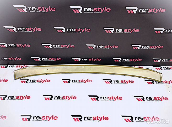 Спойлер Под стекло Cruiser 200 08-15г Черный