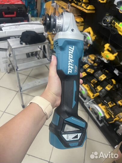 Ушм болгарка Makita DGA511Z