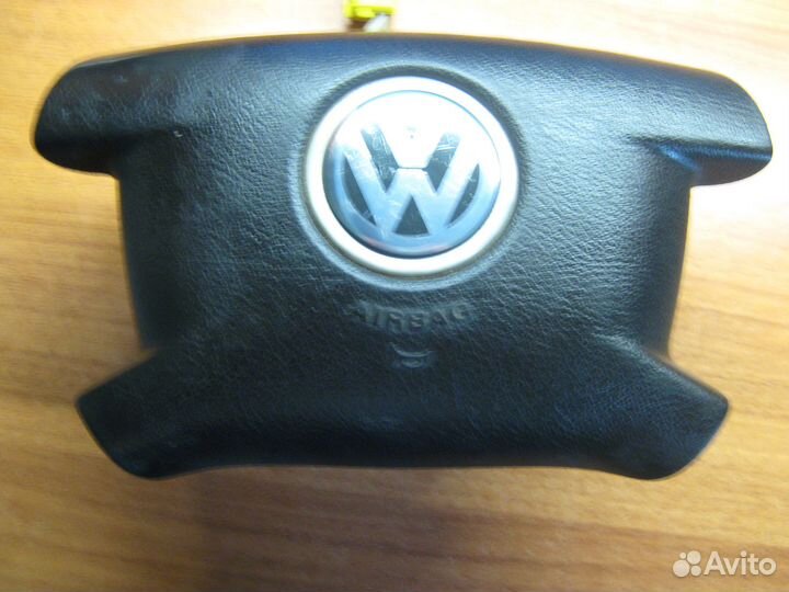 Продам подушку SRS руля VW B5