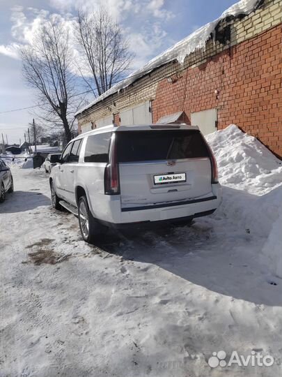 Cadillac Escalade 6.2 AT, 2019, 179 000 км