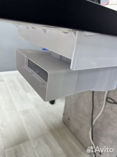 Вытяжка Verakso M550CN для маникюра