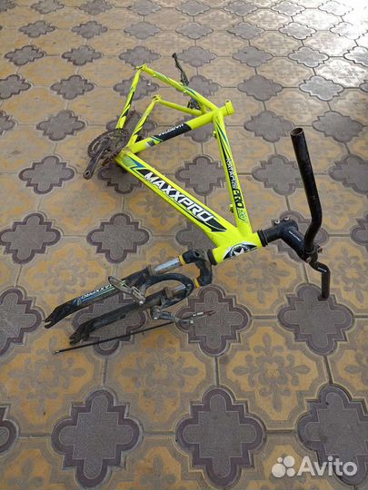 Рама Maxxpro Katar