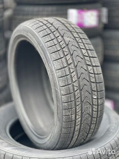 Tourador Winter Pro Max 245/40 R18 97W