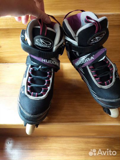 Роликовые коньки