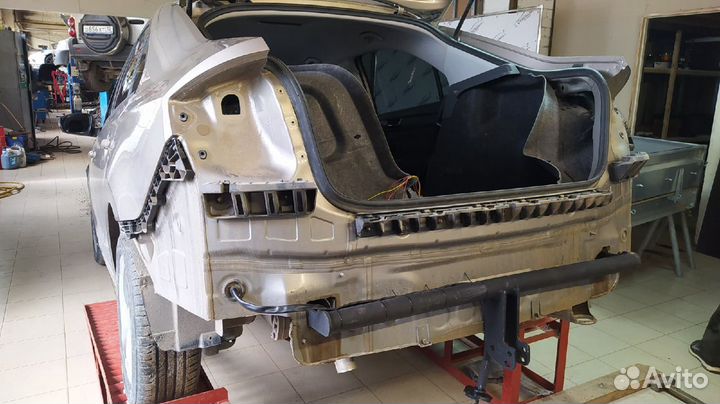 Фаркоп на Skoda Rapid Шкода Рапид 2019 года