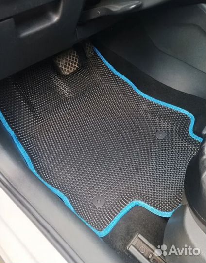 EVA автоковрики 3Д с бортиками Brammo