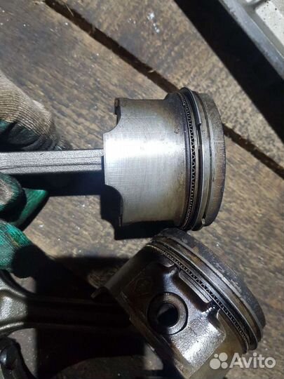 Поршень шатун Renault рено к4м k7м