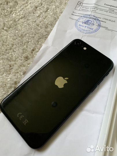 iPhone SE (2020), 64 ГБ