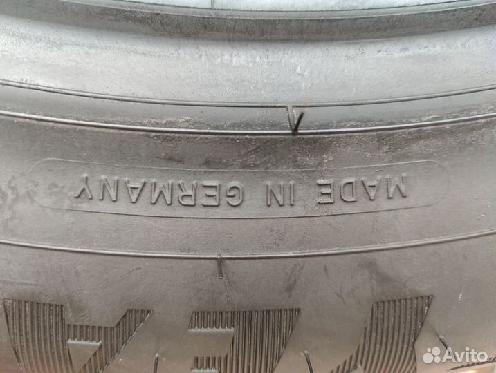 Goodyear UltraGrip Ice Arctic SUV 225/65 R17 102T