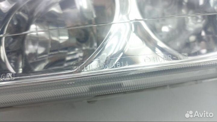 Фара левая Nissan Maxima A33 2000