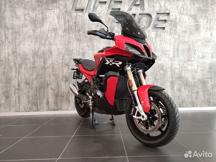 BMW S1000XR