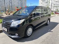 Toyota Noah 1.8 CVT, 2014, 196 000 км, с пробегом, цена 1 999 000 руб.