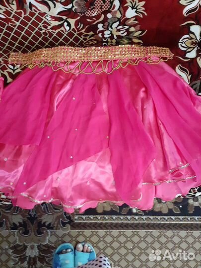 Продаётся костюм для восточных танцев ручной работ