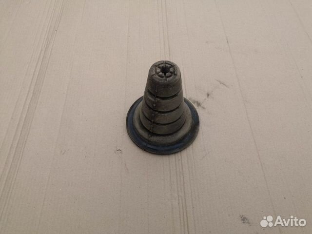 Деталь задняя Toyota Land Cruiser Prado 150 KDJ150