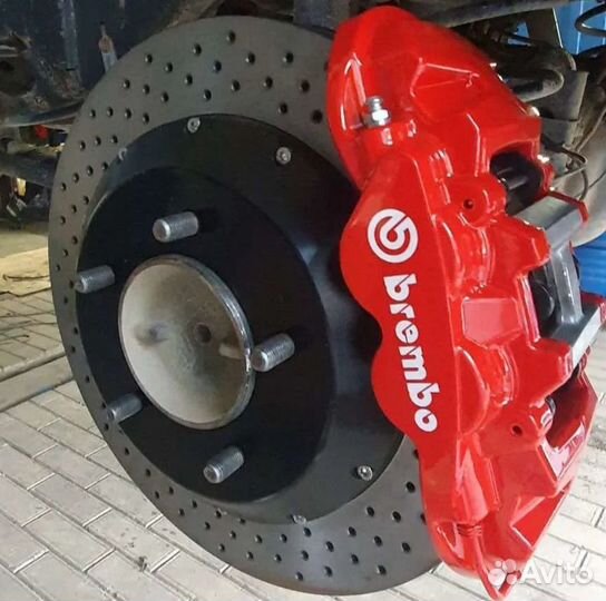 Тормоза Brembo GT6 на Geely Tugella