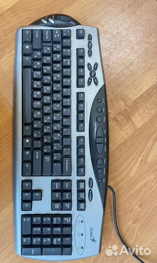 PS/2 клавиатура Genius KL-0210 (Comfy KB-21e Scrol